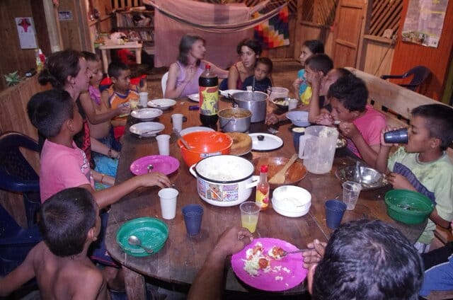 I bambini cucinano per las Palomas