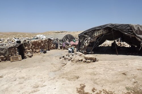 Tents, Susiya village