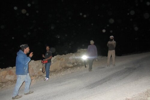 Meanwhile , 5 settlers from the outpost of Havat Ma'on , Avigayil, and Mitzpe Yair, entered in the village