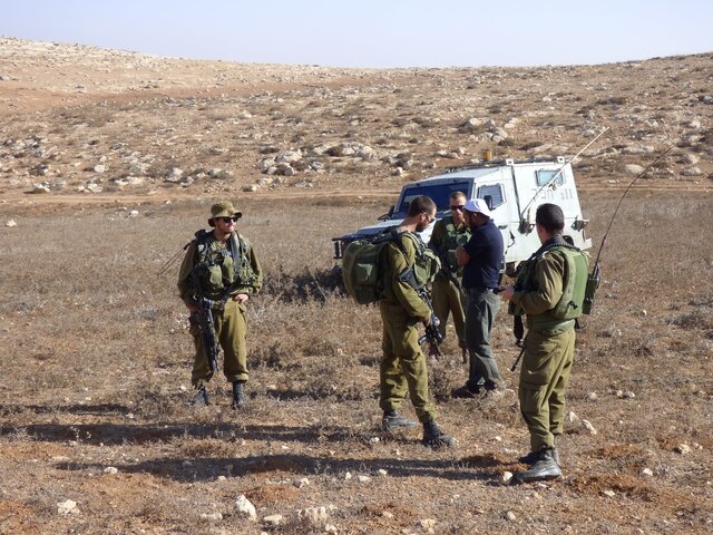 Umm Al Arayes. Israeli army stopped a Palestinian