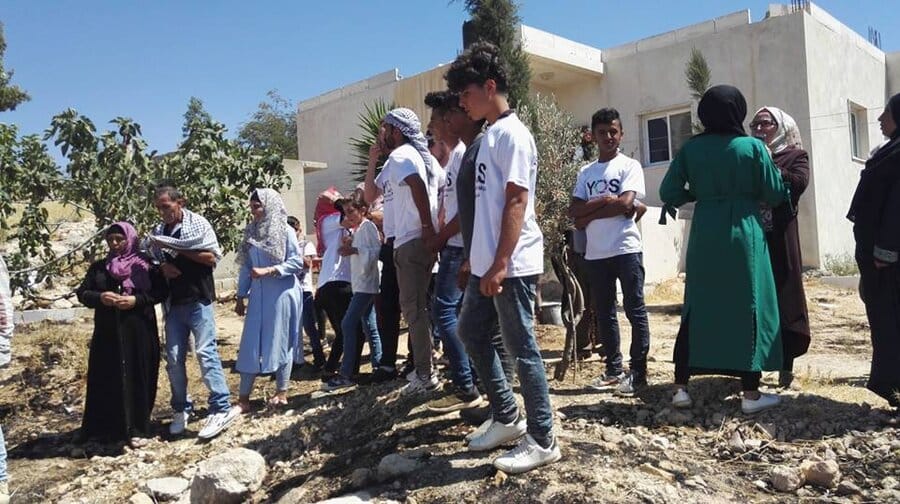 2018-06-30 Esercito israeliano irrompe al Memorial per Saber Hureini