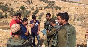 2019-06-20 militari israeliani impediscono ai pastori palestinesi l'accesso alle loro terre
