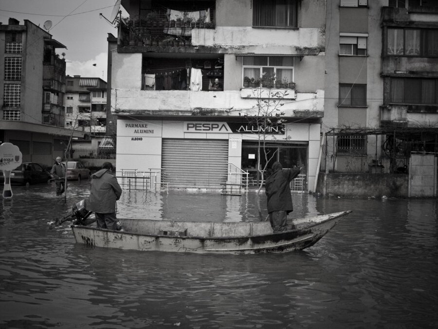alluvione-in-albania-dicembre-2010