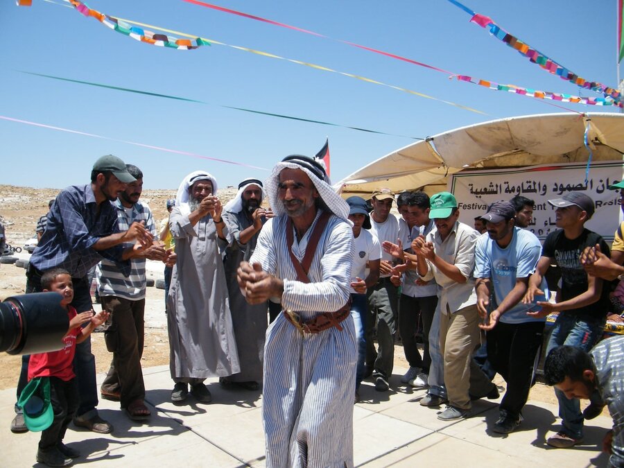 2012-07-14 5th Festival of Nonviolent Resistance in Al Mufaqarah and nonviolent action in front of Avigayil outpost